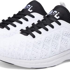NWT APL Techloom Phantom Running Sneakers in white/black